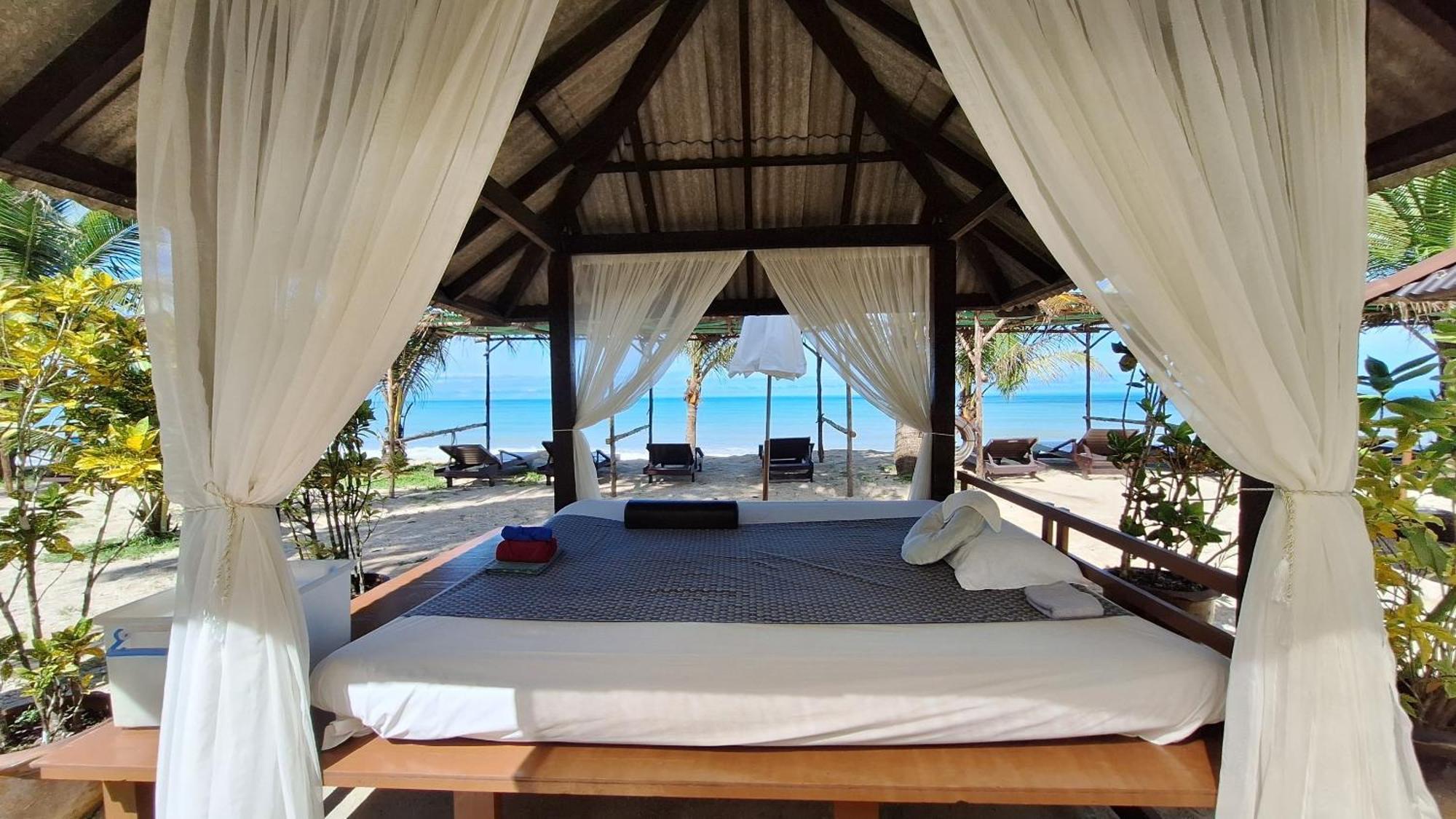 Thailife Wellness & Meditation Resort- Sha Plus Khao Lak Exterior photo
